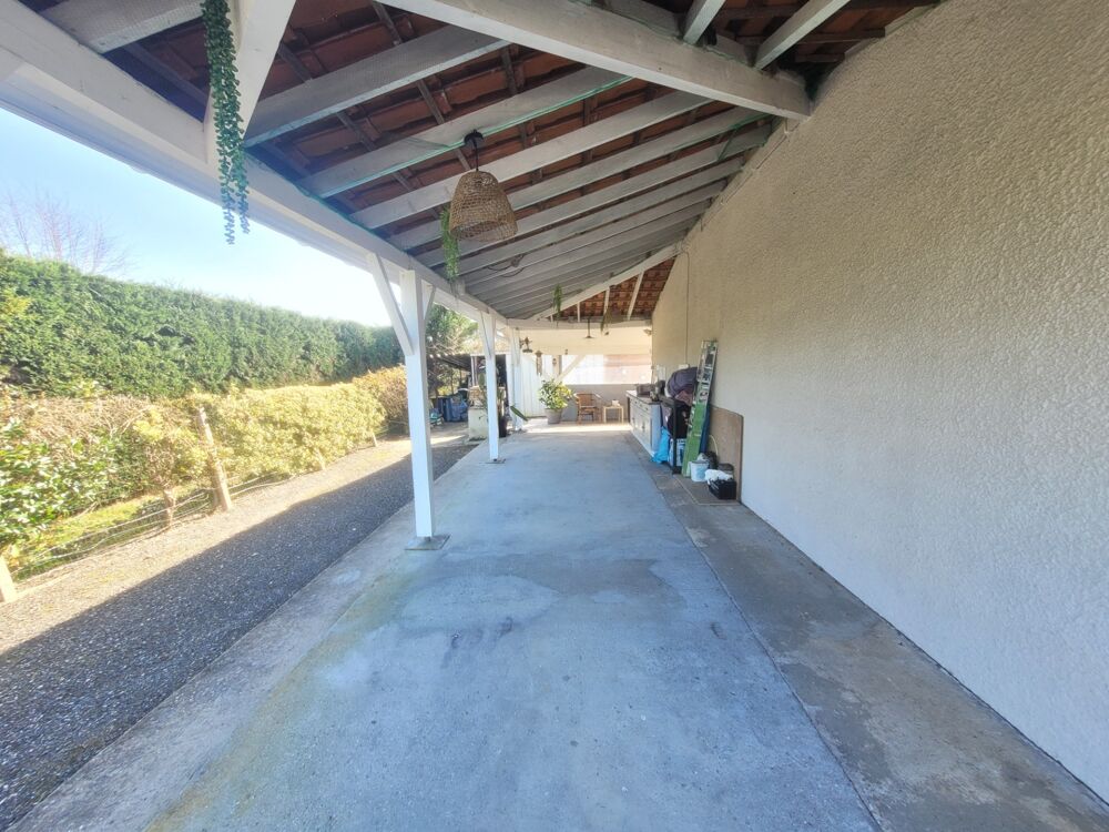 Vente Maison Maison à vendre avec jardin et piscine Lamarque