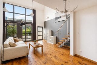  Loft à vendre 3 pièces 66 m²
