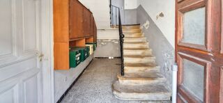  Immeuble � vendre 7 pi�ces 452 m�