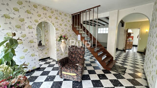  Maison � vendre 8 pi�ces 150 m�