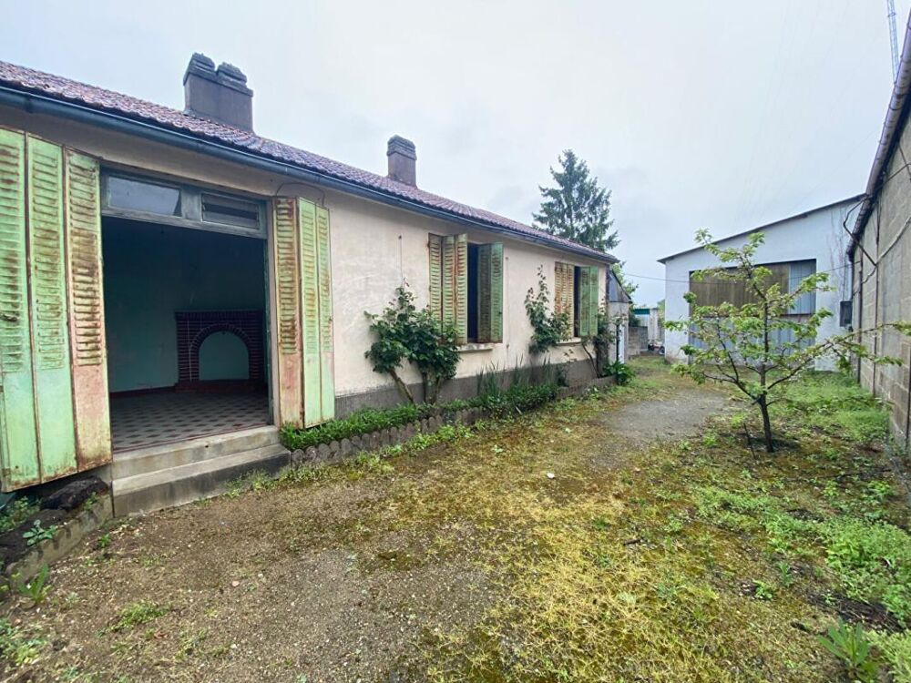 ENSEMBLE IMMOBILIER - 44680 SAINTE PAZANNE - BUDGET 249 600 HAI