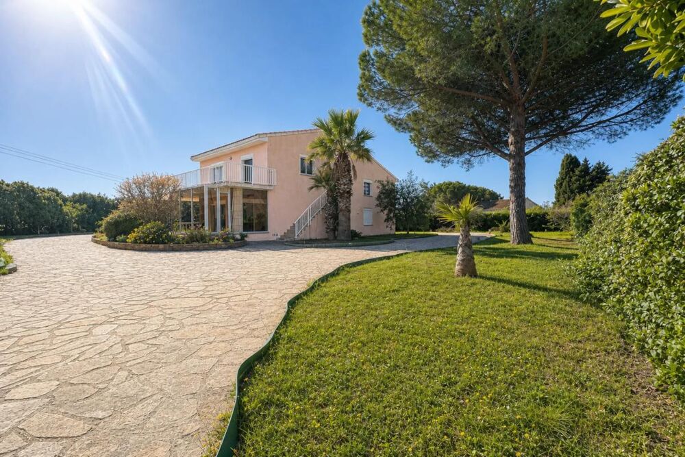 Maison 8 pièces 222 m² · à Beziers · 222 m² · 595 000 €