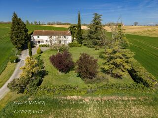  Maison � vendre 7 pi�ces 320 m�