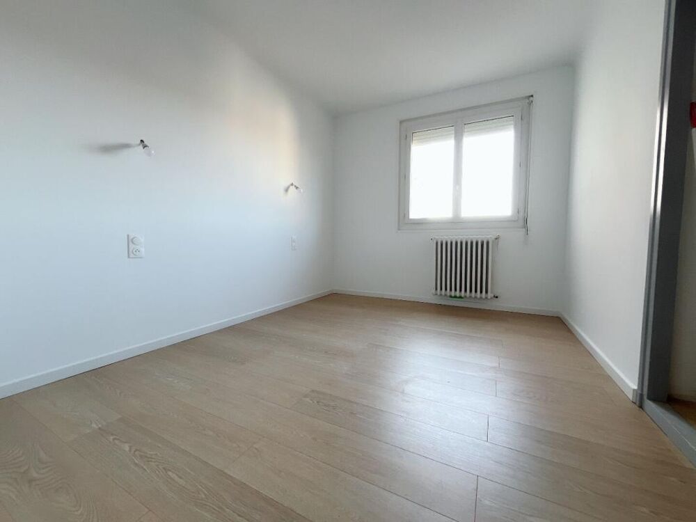 Vente Appartement Charmant appartement T3 entièrement rénové de 64 m² au 2 eme étage sans ascenseur d'une petite copropriété Perpignan