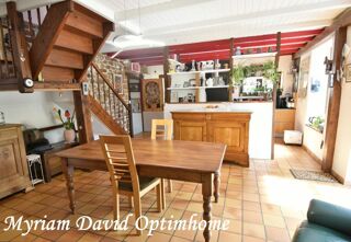  Maison à vendre 9 pièces 203 m²