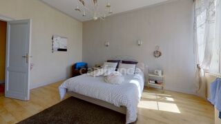  Propriété/château à vendre 7 pièces 223 m²