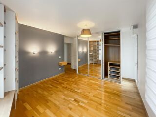  Appartement � vendre 5 pi�ces 100 m�