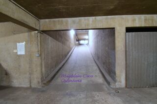  Parking / Garage à vendre 2 pièces 28 m²