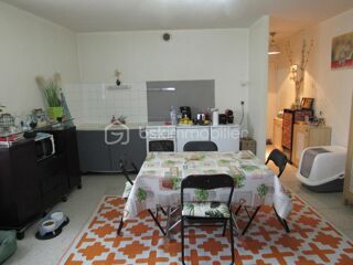  Immeuble � vendre 11 pi�ces 267 m�