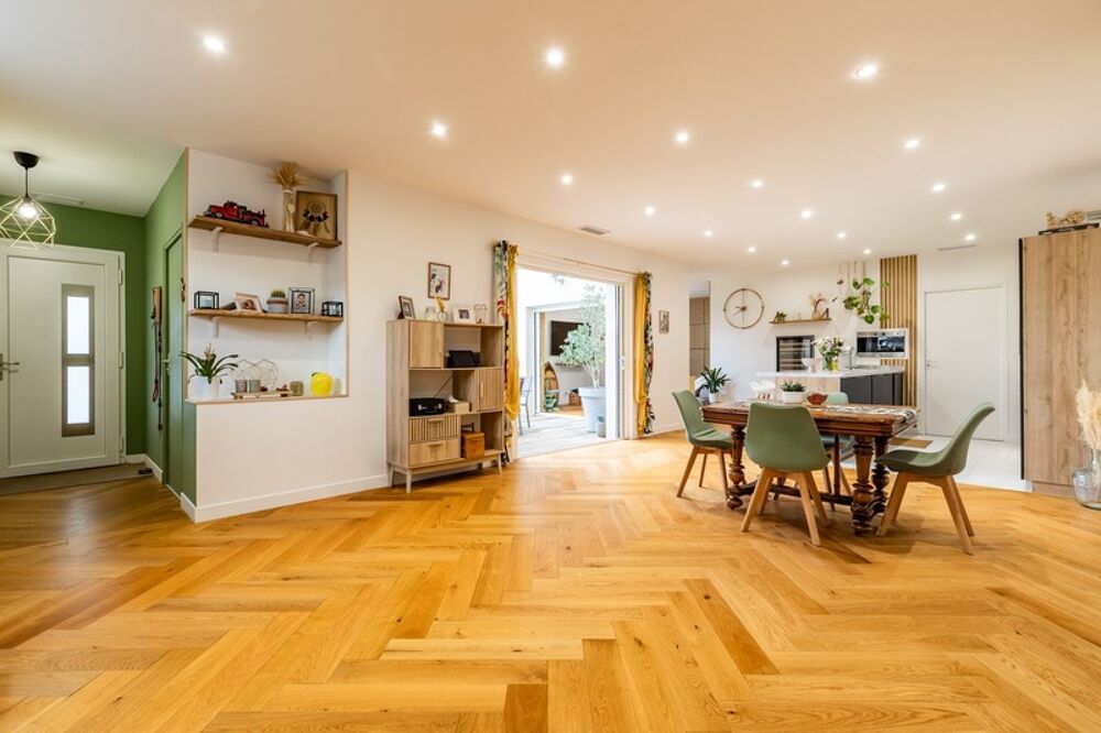Élégance contemporaine et confort absolu - une maison clé en main