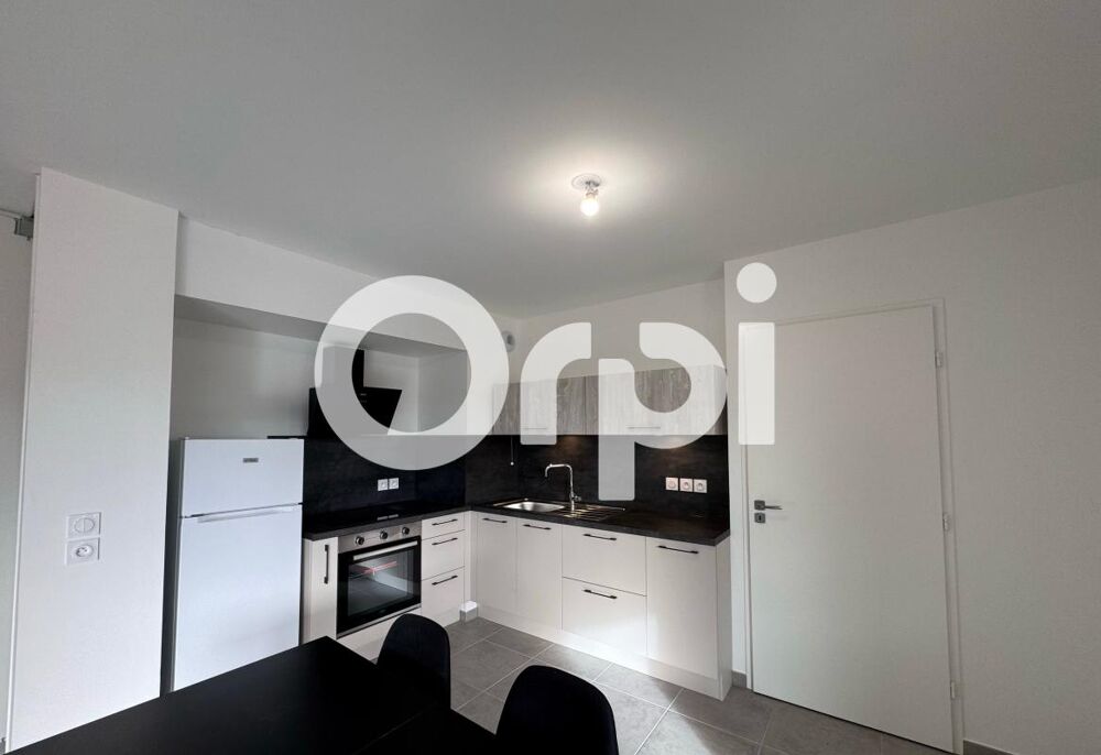 Location Appartement Appartement MEUBLE - GARAGE - TERRASSE - CELLIER Saint etienne de saint geoirs