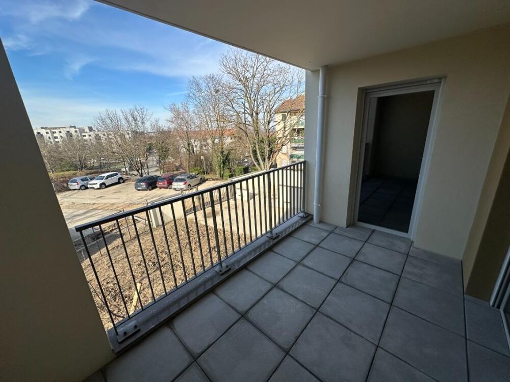 Location Appartement T2 avec loggia et parking à VILLEFONTAINE Villefontaine