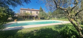  Villa � vendre 6 pi�ces 210 m�