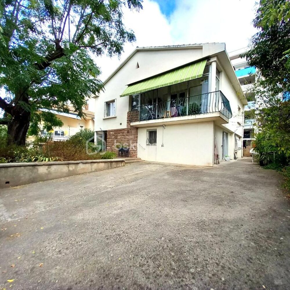 Vente Maison Villa 9 pièces Celleneuve Montpellier