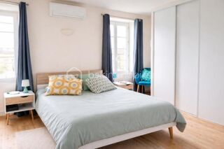  Maison à vendre 8 pièces 217 m²