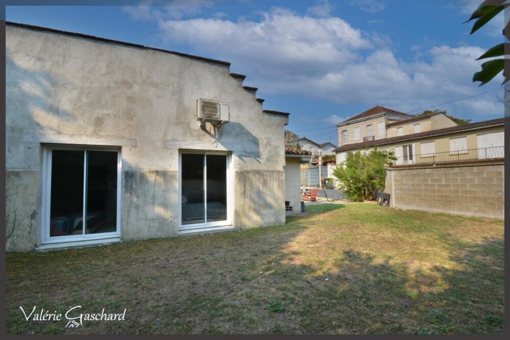 Proche Coutras Maison 2 chambres et jardin