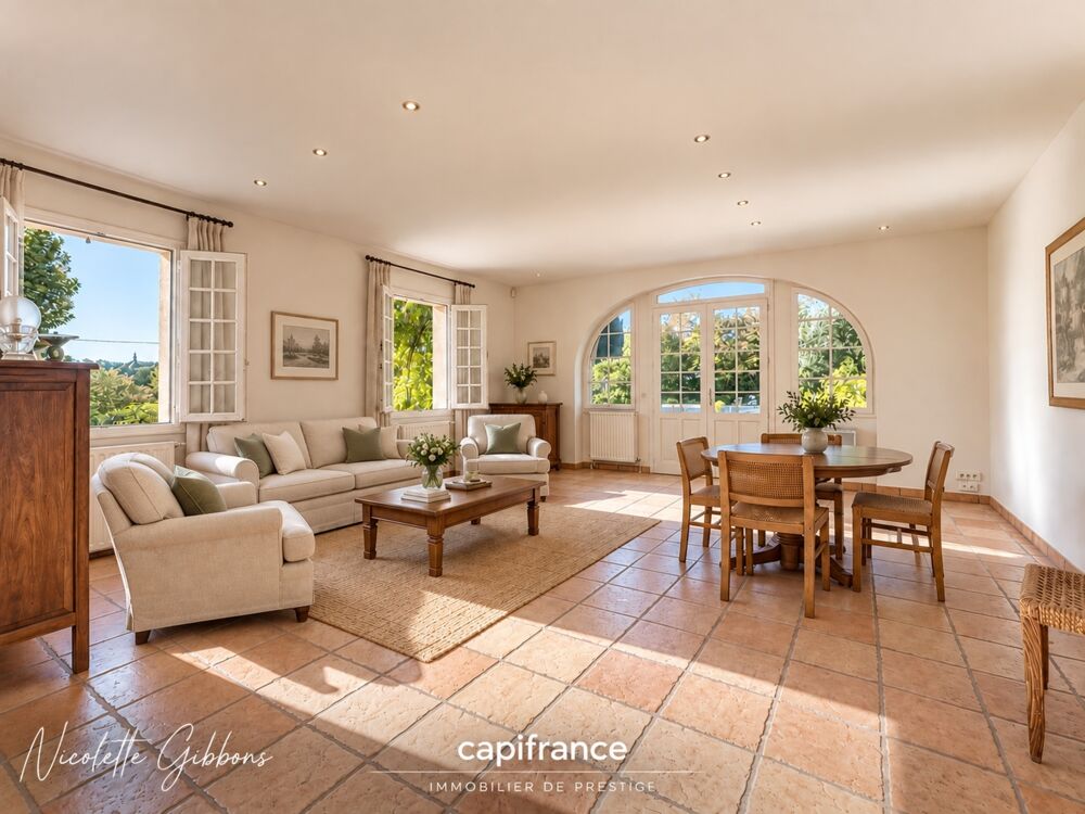 à vendre  Propriété/château Meyssac (19500)