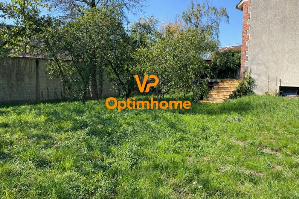 Maison avec sous-sol total et combles aménageables  94 m²  Terrain 844 m²