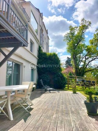  Propriété/château à vendre 9 pièces 294 m²