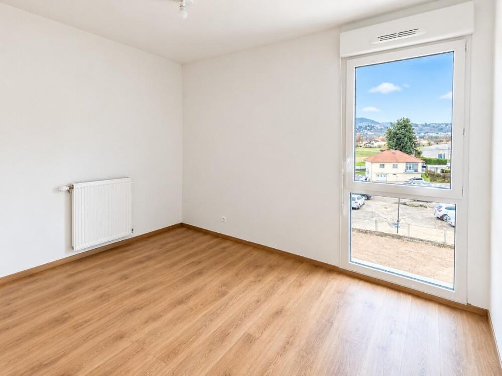 Appartement T3 avec parking et balcon à Moirans