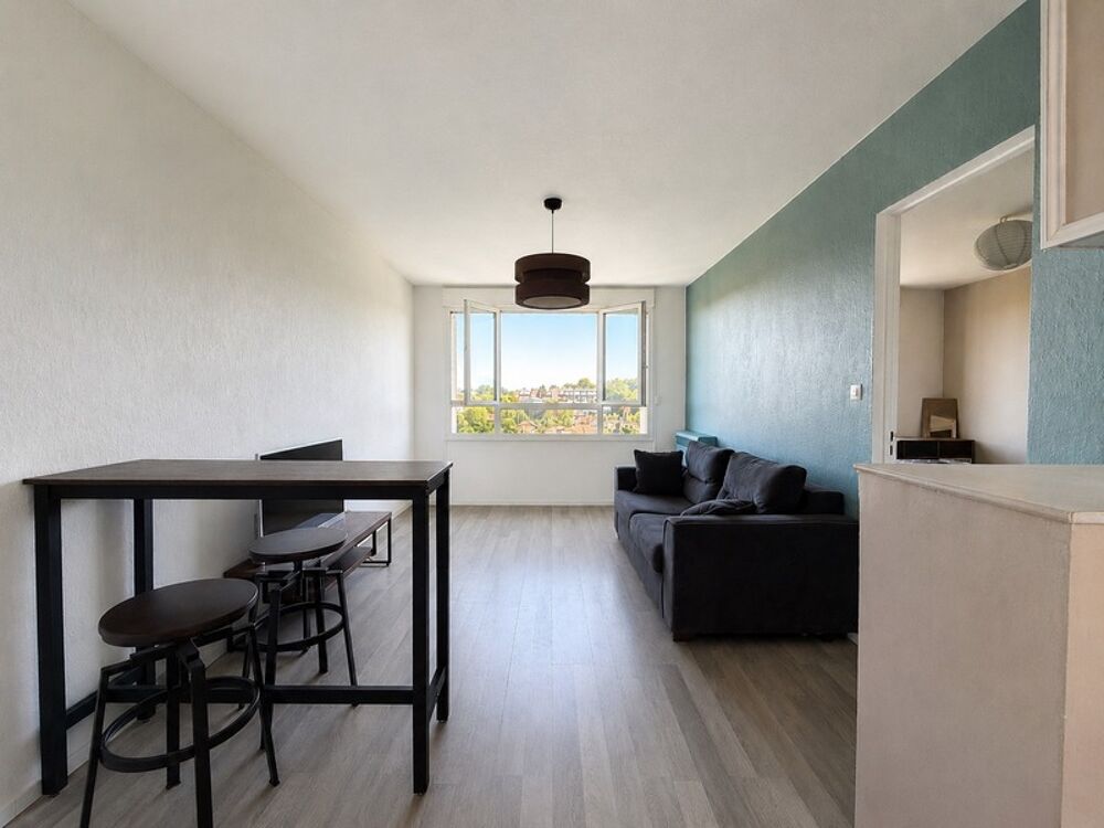 Vente Appartement Mérignac Le Burck – T2 traversant de près de 40 m², dernier étage, sans vis-à-vis, cave et parking Merignac