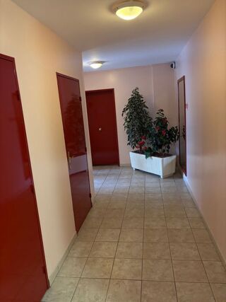  Appartement à louer 2 pièces 48 m²