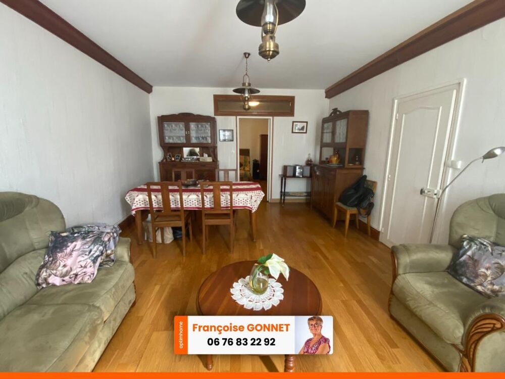 Vente Maison Maison de 120 m² - Centre ville de SAINT AMAND MONTROND - 3 Chambres - Dépendances - 84 900 € Saint amand montrond