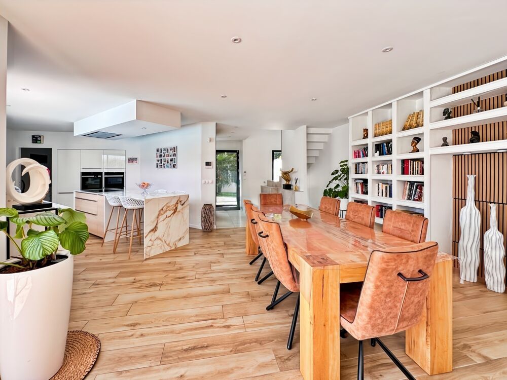 à vendre  Maison Saint-Barthélemy-d'Anjou (49124)