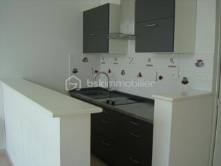  Immeuble � vendre 15 + pi�ces 400 m�