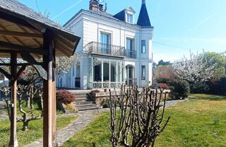  Maison  vendre 10 pices 299 m