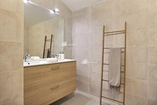  Villa 5 pièces 134 m² Marseille