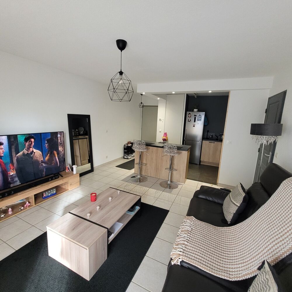 Dpt Gard (30), à vendre ALES appartement T2 de 45 m² + place de parking privative dans résidence sécurisé