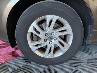 XC60 I Phase 2 D3 2.0 TDi 16V FWD 150 cv MOMENTUM 2015 occasion 85190 Venansault