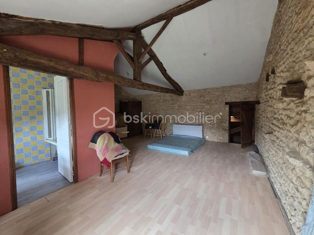 Vente Maison Maison en pierre à rénover au calme Saint martin du clocher