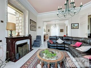  Maison à vendre 10 pièces 337 m²