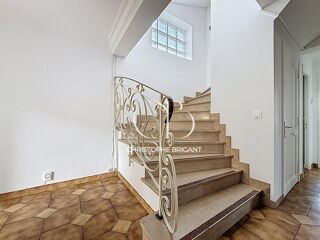  Maison � vendre 10 pi�ces 240 m�