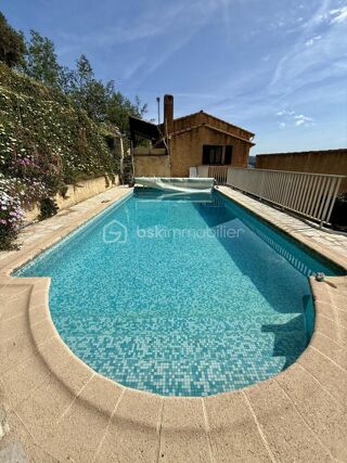  Maison � vendre 6 pi�ces 220 m�