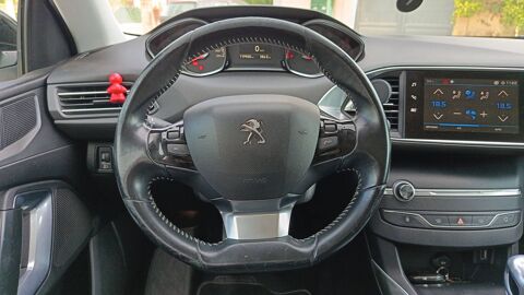 308 II 1.2 PureTech 110 Allure 2018 occasion 84000 Avignon