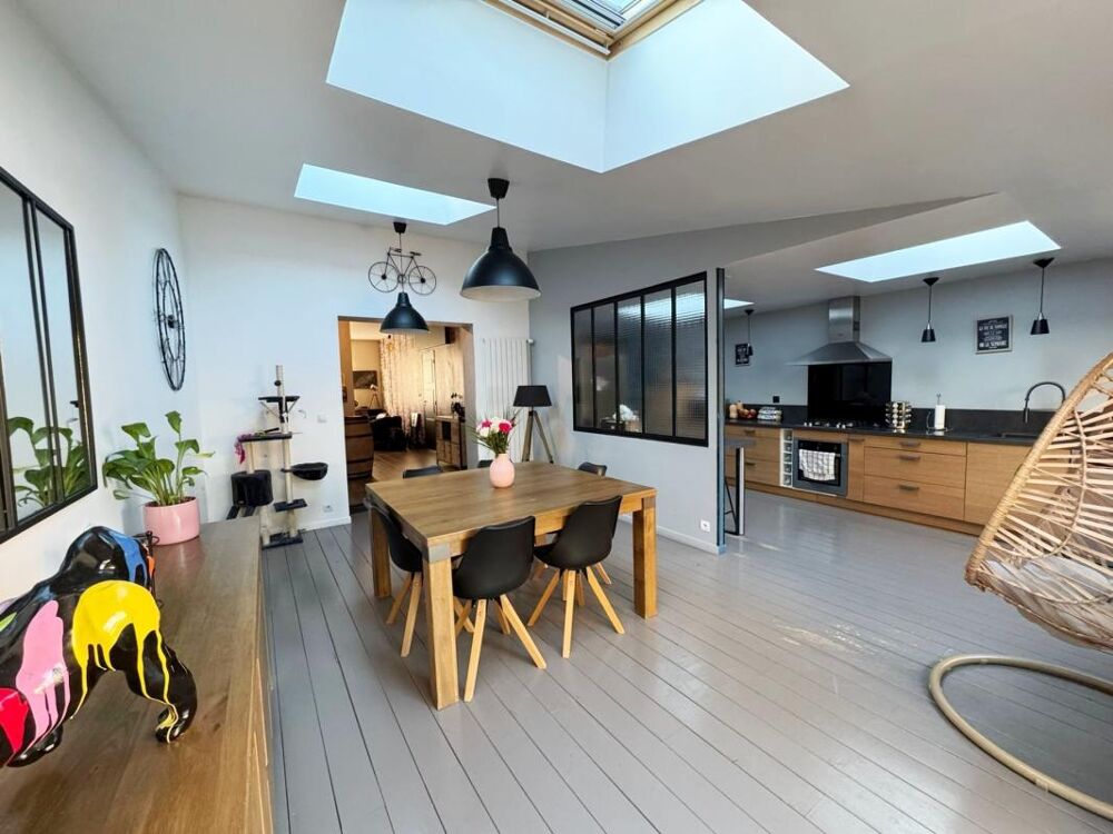 Vente Maison Maison 6 pièces 4 chambres lumineuse – Jardin – Le Mans Nord / Hôpital Le mans