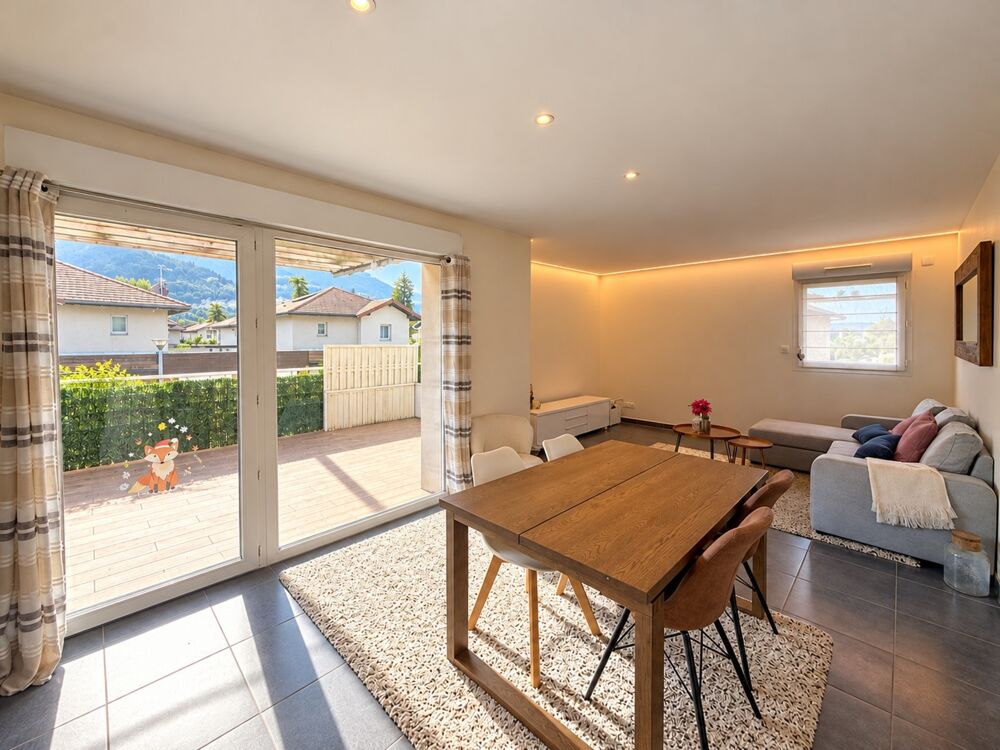 Vente Appartement À vendre – Appartement T4 au dernier étage avec terrasse à Gaillard (74) Gaillard