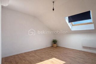  Immeuble à vendre 9 pièces 209 m²