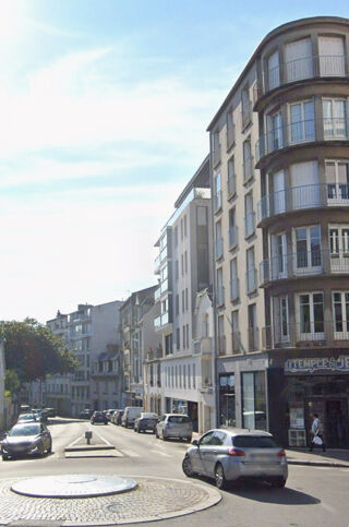  Immeuble � vendre 8 pi�ces 217 m�