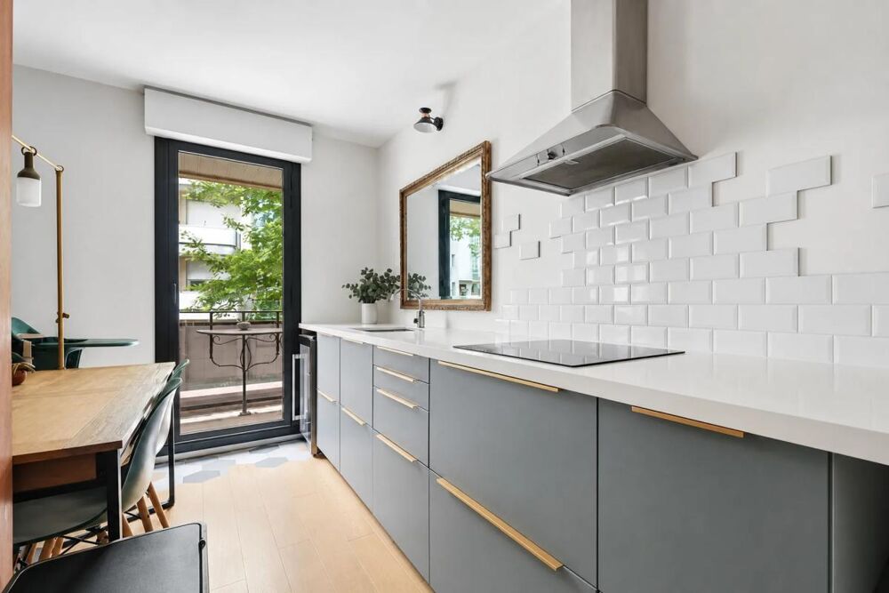 Appartement T3 de 71m² / 2 chambres / 41 m² de séjour / Parking