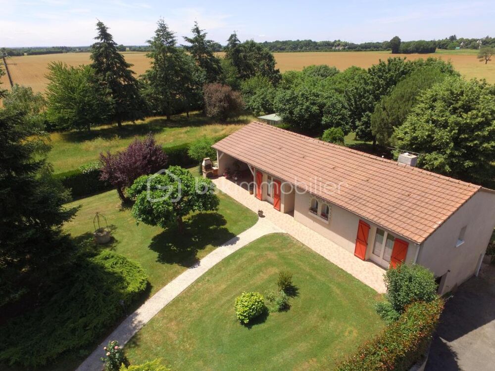 MAISON FAMILIALE AVEC SOUS-SOL COMPLET ET PARC ARBORÉ DE 3 047 m²