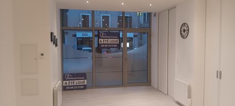   Rodez (Boulevard Laromiguière), Local commercial 34 m² environ, proche commerces et services 