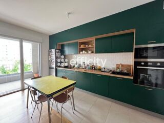  Appartement � vendre 3 pi�ces 65 m�