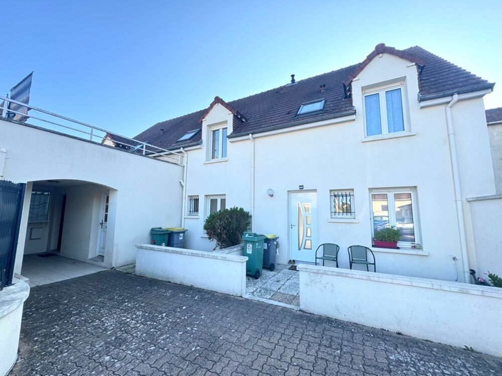 Vente Maison Maison 91 m² à vendre 5 pièces MANTES LA VILLE (78) - Terrasse - jardinet - Garage Mantes la ville