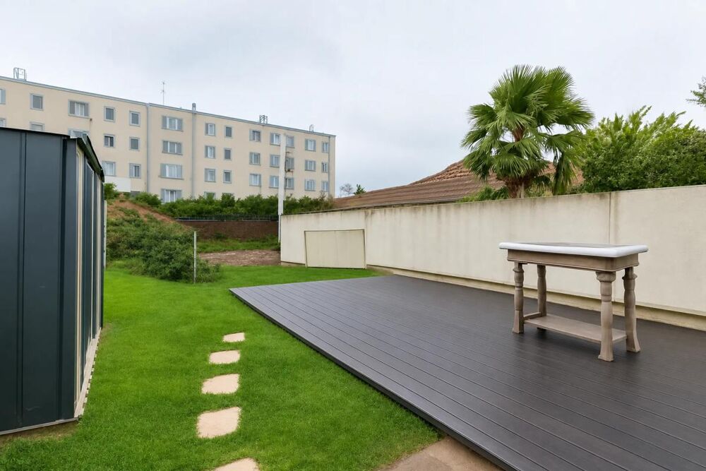 Vente Maison Charmante maison avec jardin à Vaulx-en-Velin Vaulx en velin