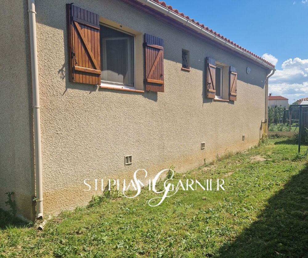 Villa 4 faces, grand jardin et garage