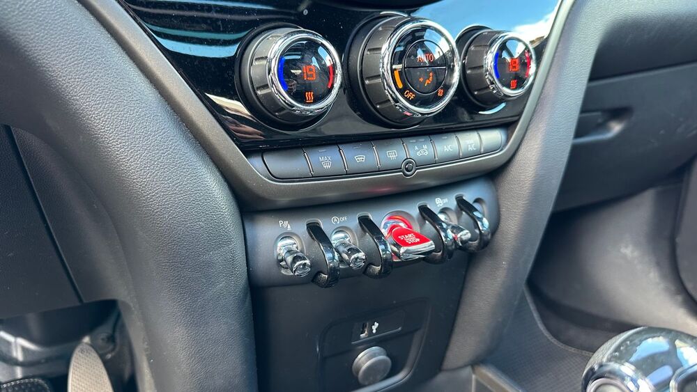 Countryman 1.5 Cooper 136 DCT7 Edition Longstone - Automatique Toit ouv 2019 occasion 31700 Blagnac